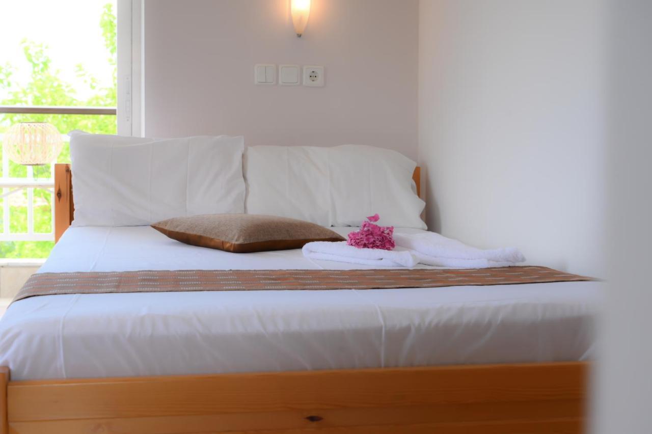 Hotel Geromichalos Paralía Skotínis Екстериор снимка